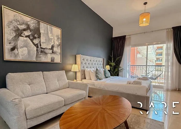 Rare Holiday Homes - Jumeirah Village Circle - Near Circle Mall - Botanica Tower - R105